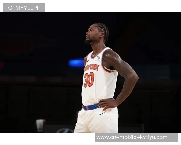 兰德尔本赛季状态火热已五次单场得分30上赛季仅三次表现相对平淡 兰德尔本赛季状态火热已五次单场得分30上赛季仅三次表现相对平淡