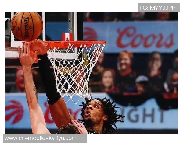 吉莱斯皮表现出色11投6中贡献19分3板6助攻助力球队稳定发挥 吉莱斯皮表现出色11投6中贡献19分3板6助攻助力球队稳定发挥